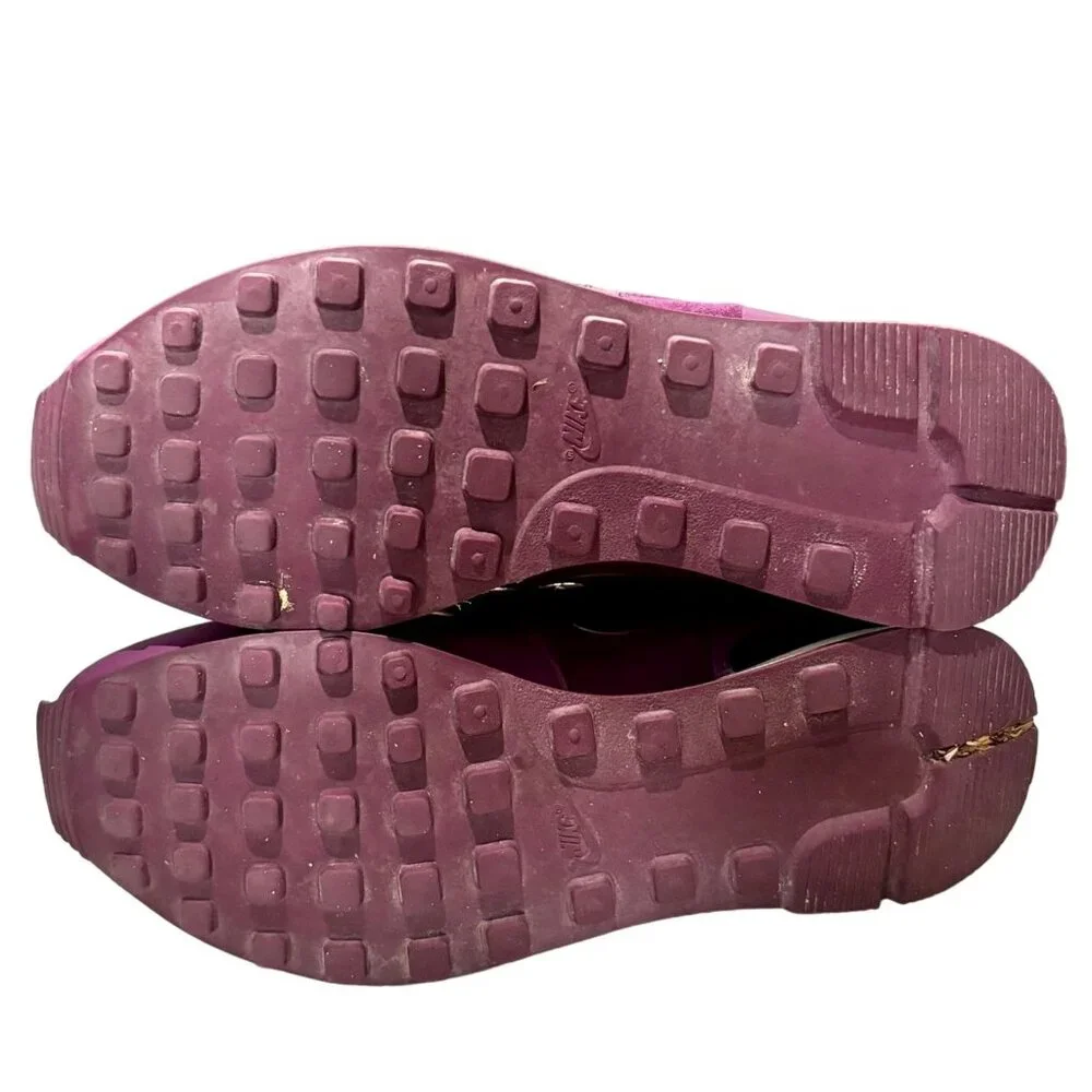 Nike women internationalist